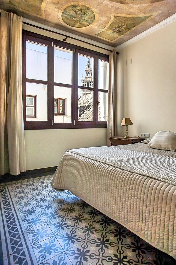דירות סביליה Angeles House מראה חיצוני תמונה